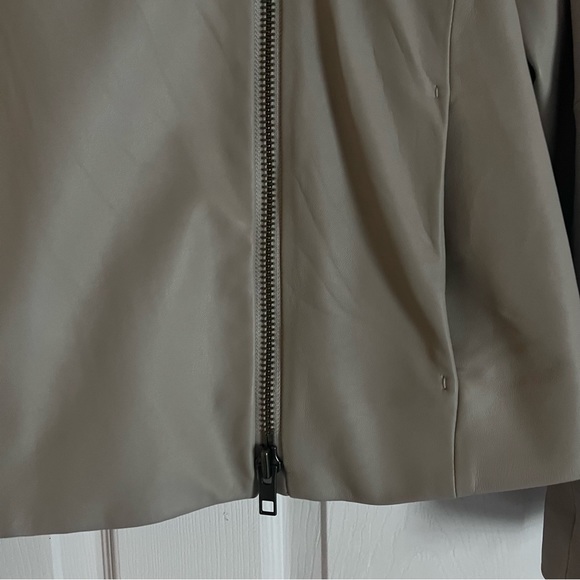 Vince Cross Front Dove Gray Washed-Leather Jacket - Picture 5 of 11